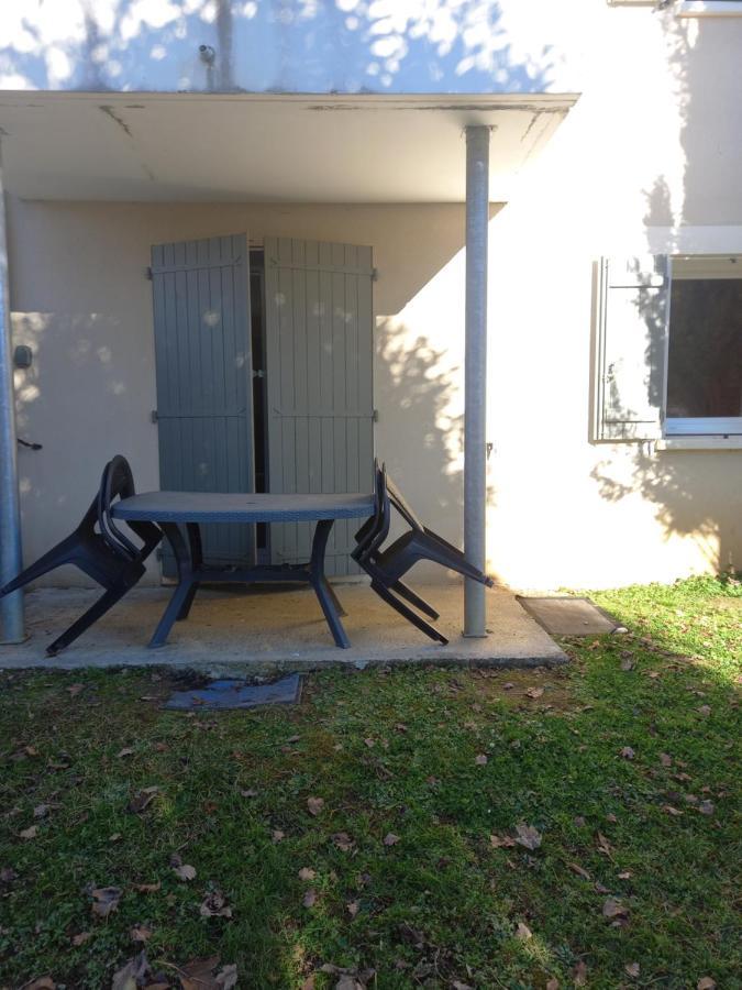 Saint Geniez D'Olt Jolie T2 Amenagee Et Equipee Village Goelia 2 Piscines Chauffees Dış mekan fotoğraf